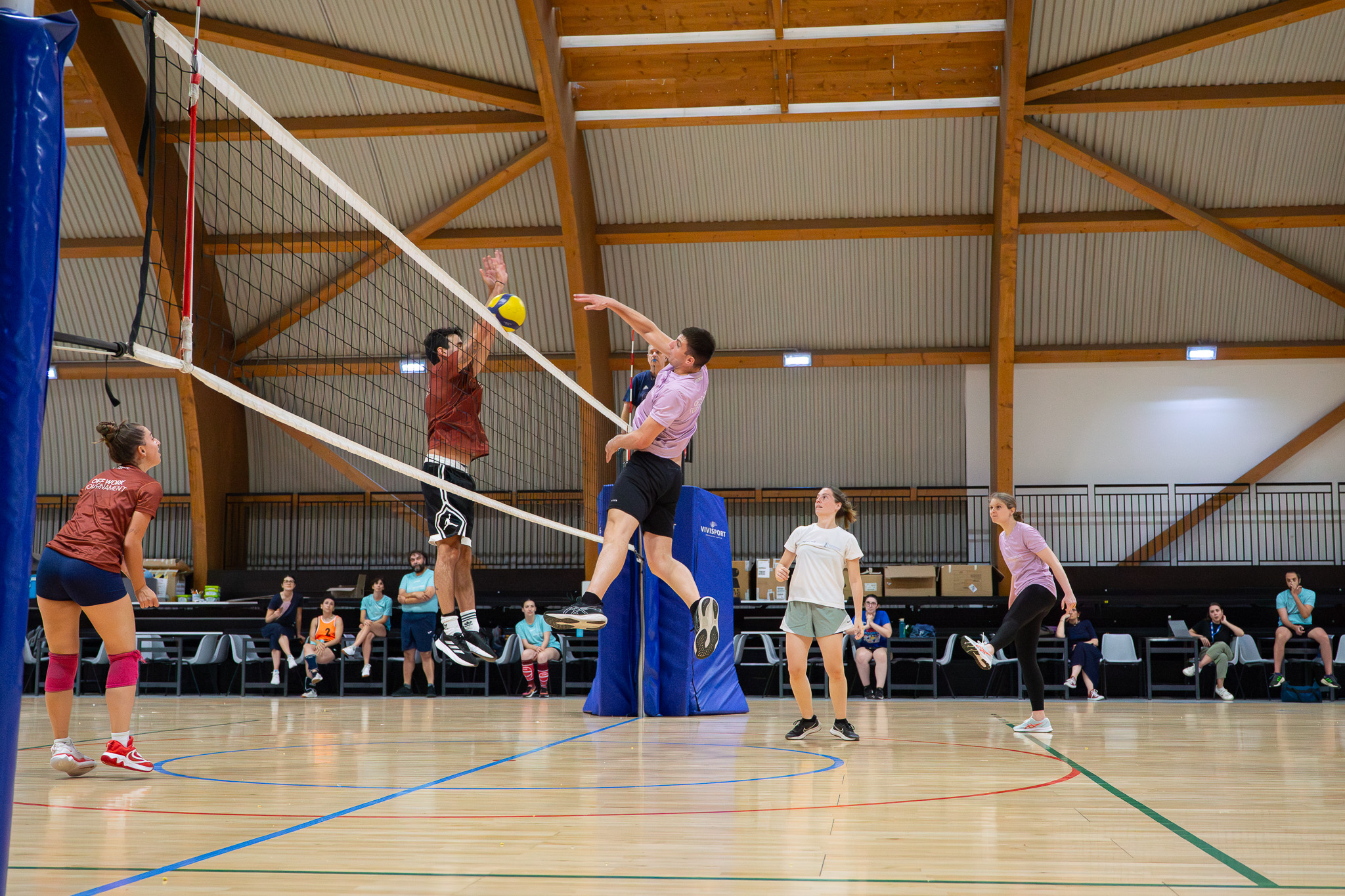 Volley misto – Leonardo